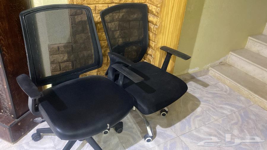 There are complete office items for sale, including computer equipment and a printer64330027763585112