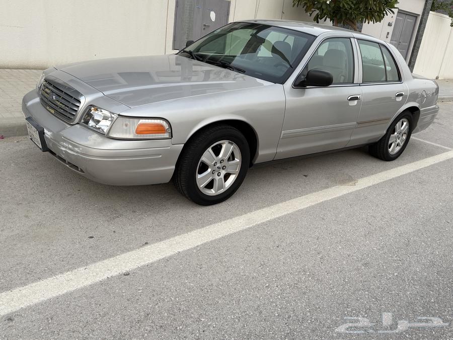 Victoria 2009, mileage 215k, clean, registration renewed64478953424129112