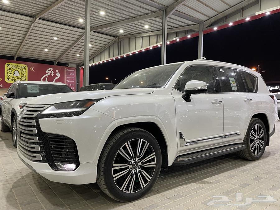 لكزس2025LX600BBخليجي داخلي جملي (بنزين)3.5L64474430190849111