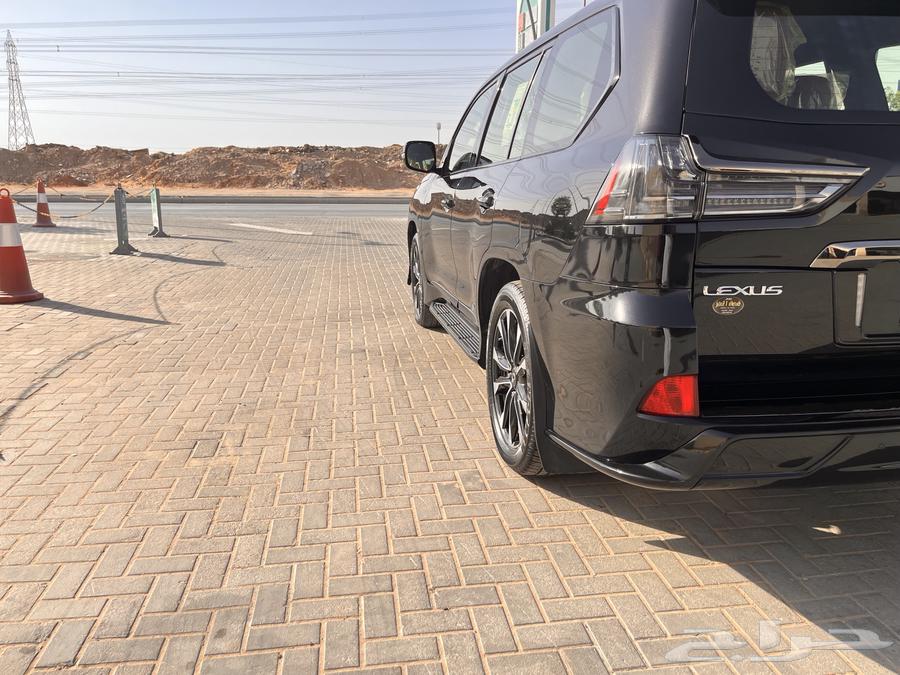 لكزس 2019 بلاك اديشن64472768328834113