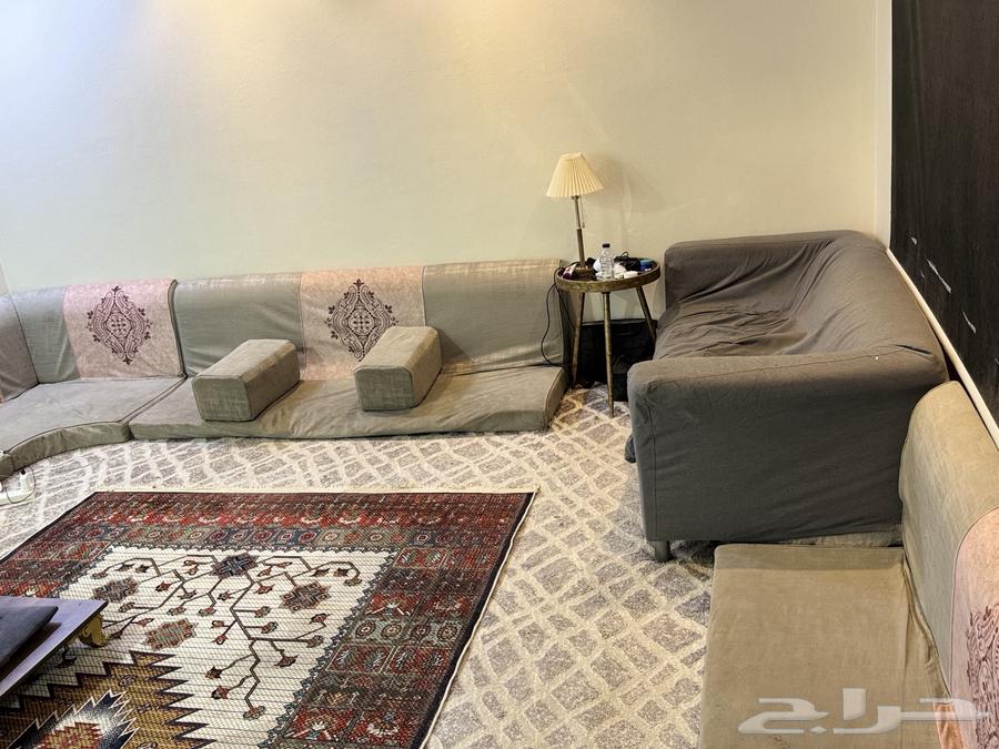 مجلس للبيع مع الفرشه64333391452161110