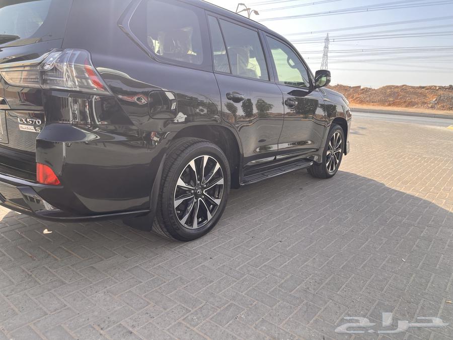 لكزس 2019 بلاك اديشن64472768328834112