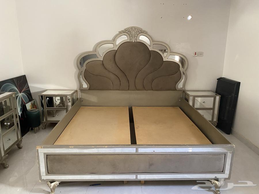 غرف نوم 2 وغساله وأغراض بيت للبيع64327842346498113