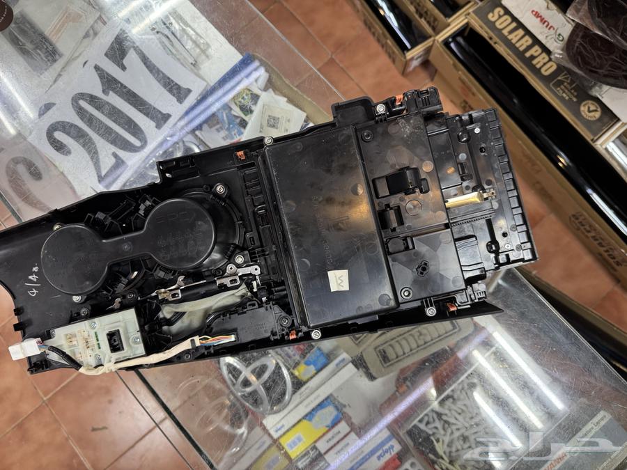 درج كامري من 2018 الي 2024 وكاله مع زر البريك64478114698883110