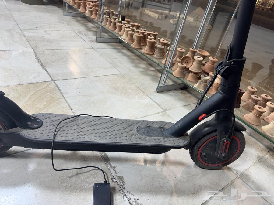 Semi-new scooter used for less than a month 45064335590226691110