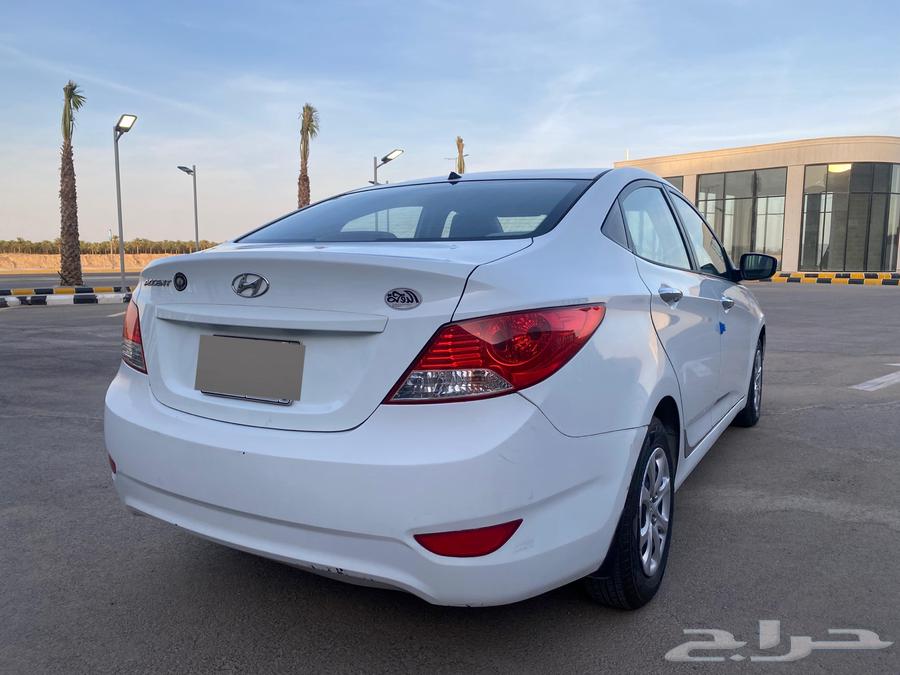 Accent 2014 with low mileage, asking price 2250064477685963393114