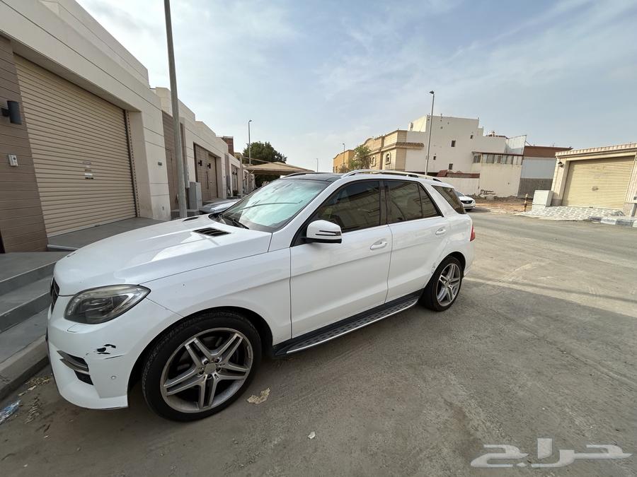 جيب مرسيدس ML400 موديل 2015 بحالة ممتازة (جدة)64475543351553110