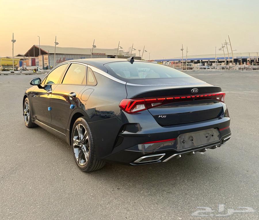 كيا K5 بنورما اعلا مواصفات 2020 بحالة الوكاله للبيع64475001995138113