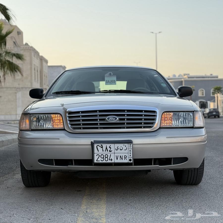 فورد كراون فكتوريا - 2012 سعودي استخدام شخصي64478911953153112