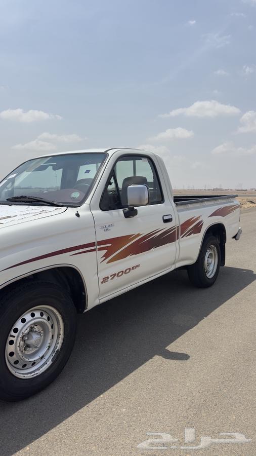 تويوتا هايلوكس 2004 غمارة مستعملة للبيع64470772894722113