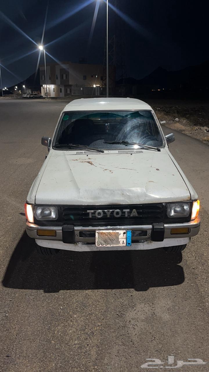 HiLux 1988 model64467087620739113