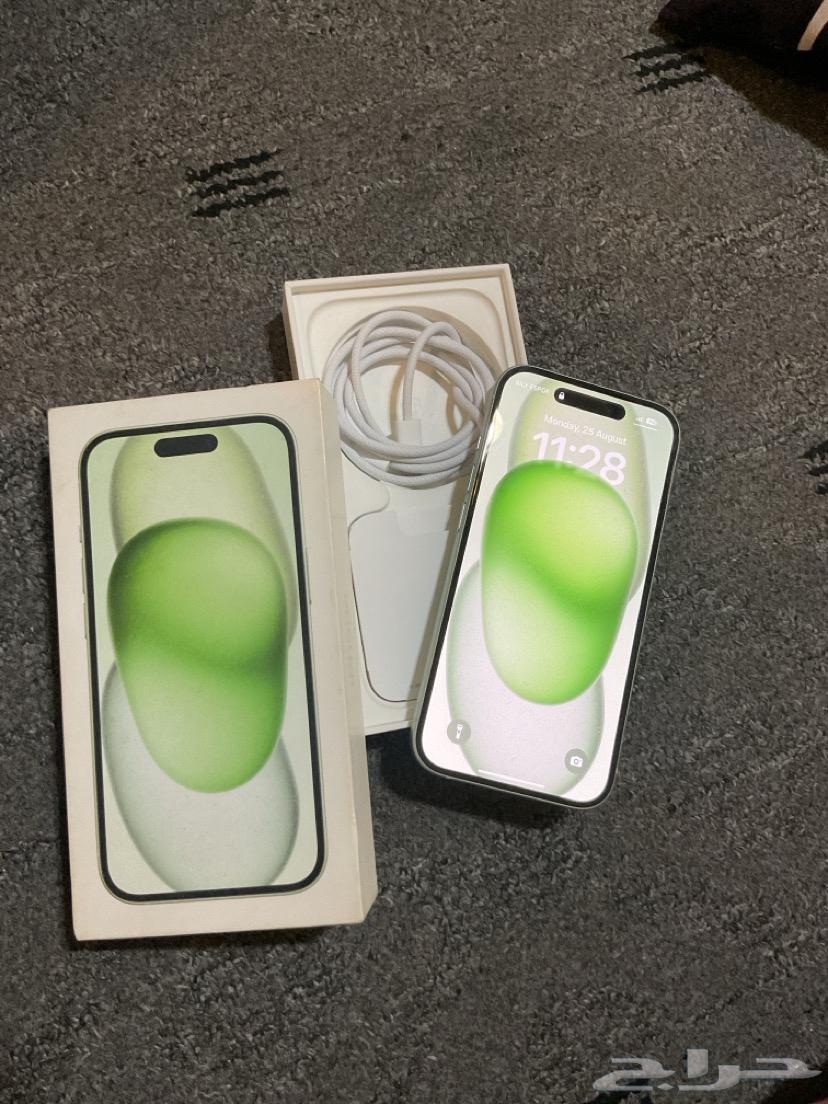 لون اخضر iPhone15 أبغى بدل مع أيفون 16 وردي64326267638530111