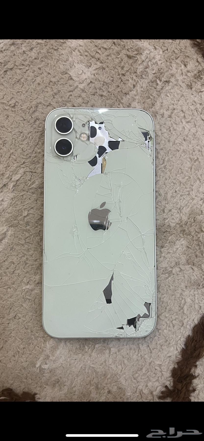 ايفون 12 للبيع أو البدل64329967609858110