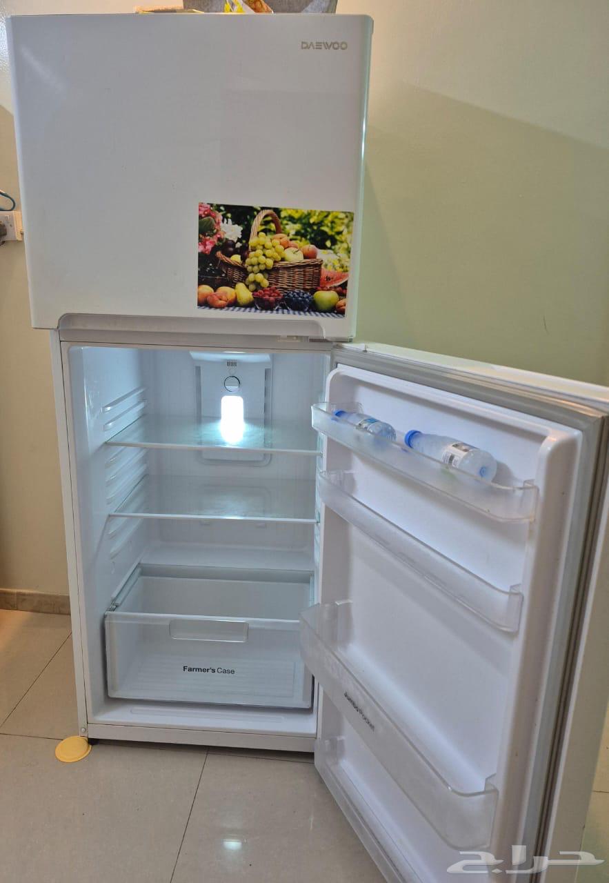 ثلاجه دايو كوري نظيفه جدا تبريد قوي للتواصل علي الرقم64335695288449112