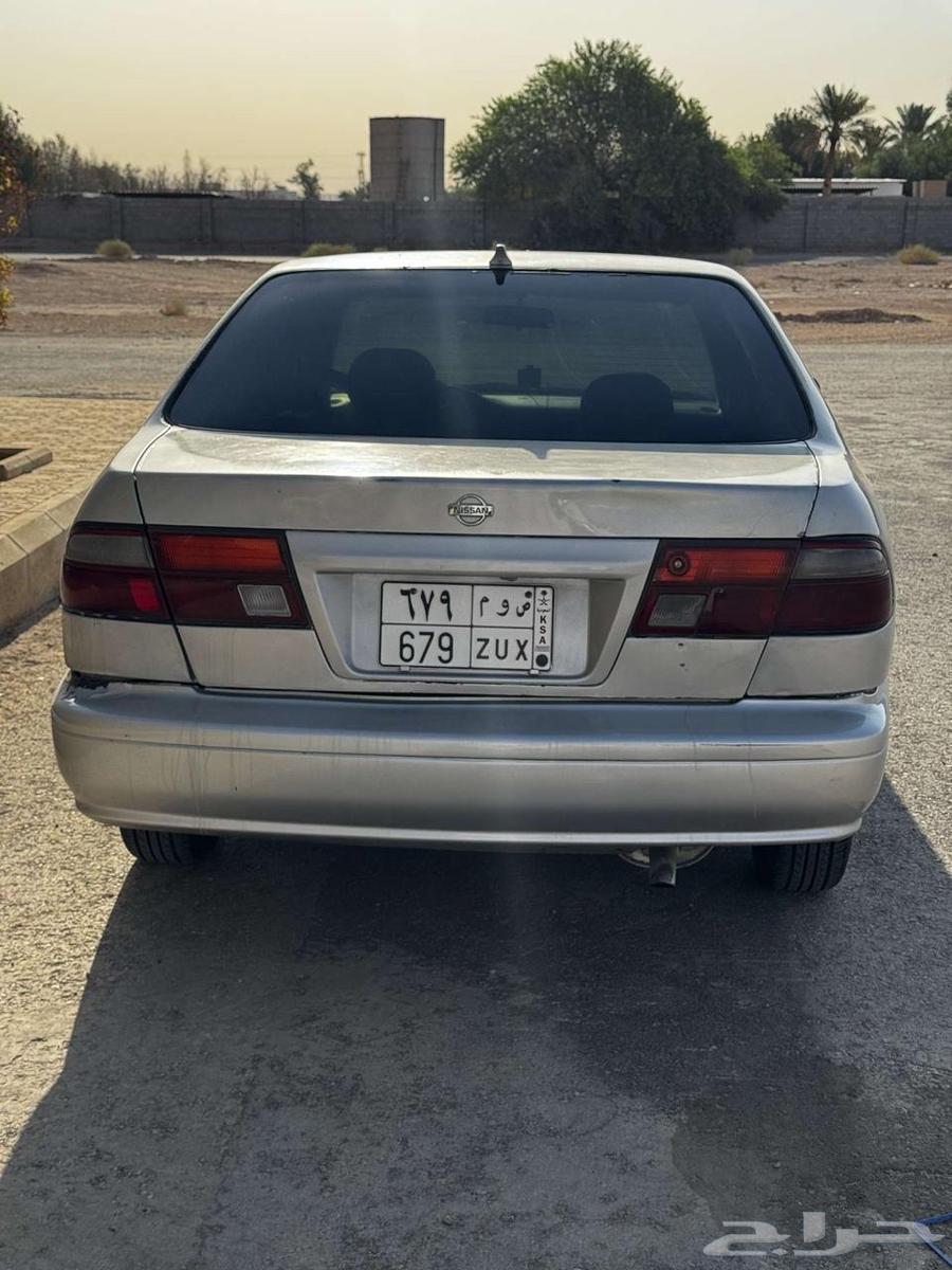 للبيع سيارة صني مديل200064476824507267110