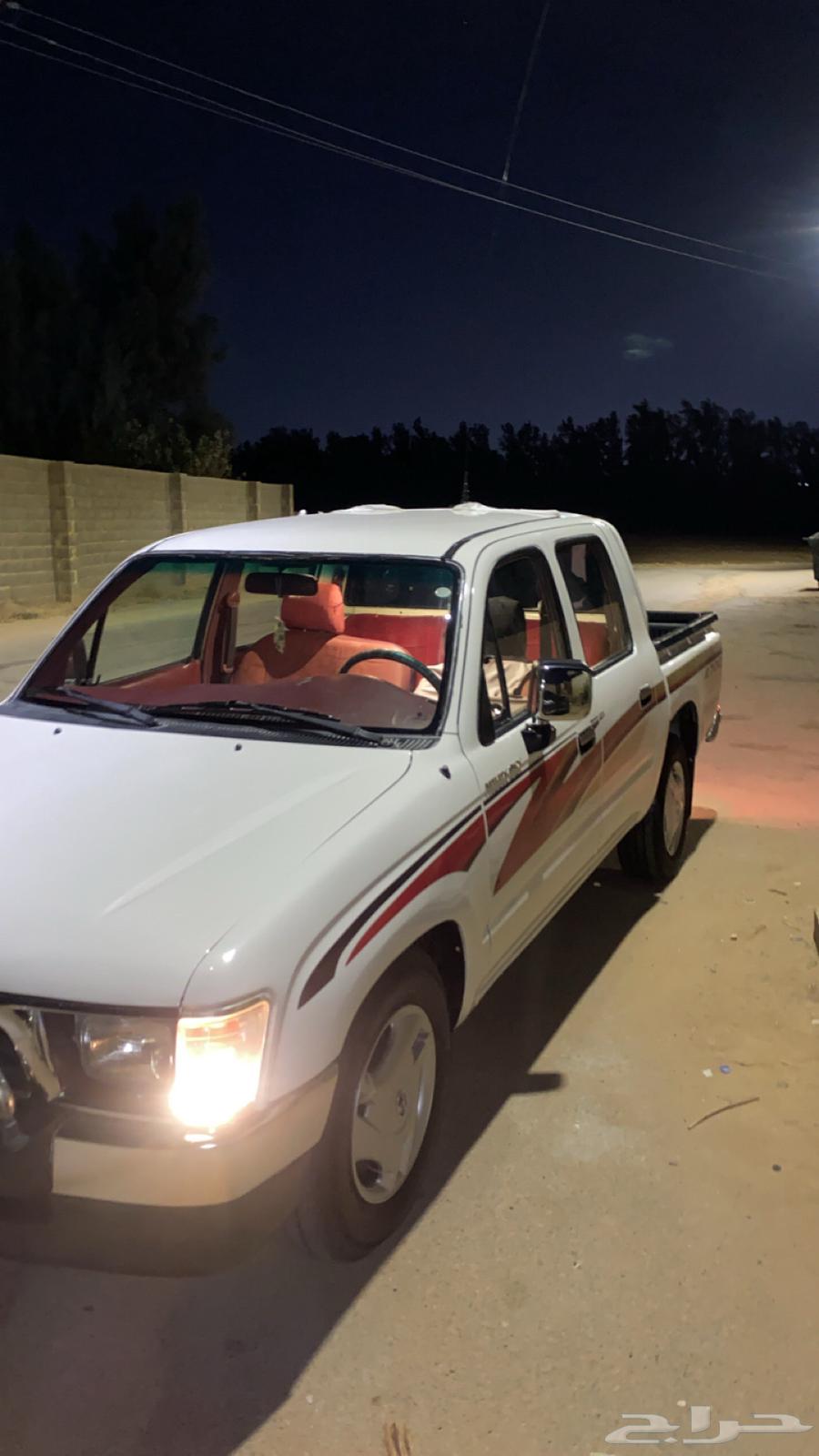 هايلكس 2000 عليها خط 200164486579295107110