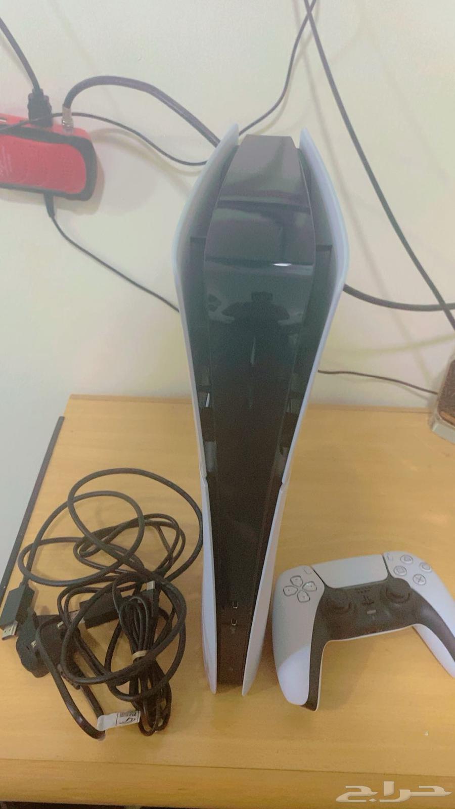 بلايستيشن 5 جديد لم يستخدم64345448372099111