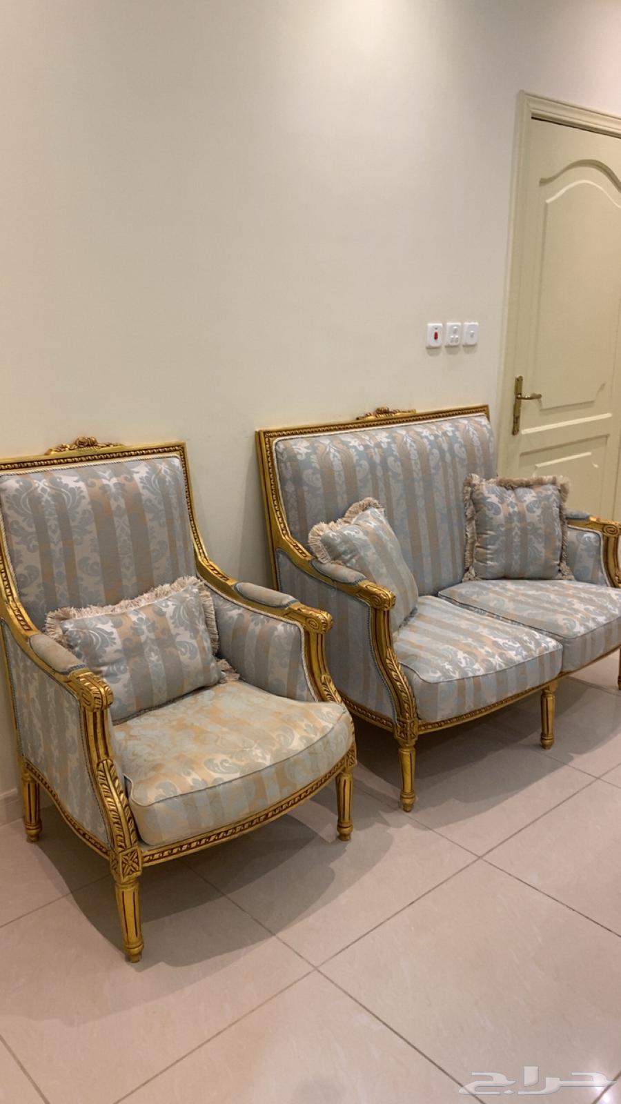 كنب شبه جديد64346517373825113