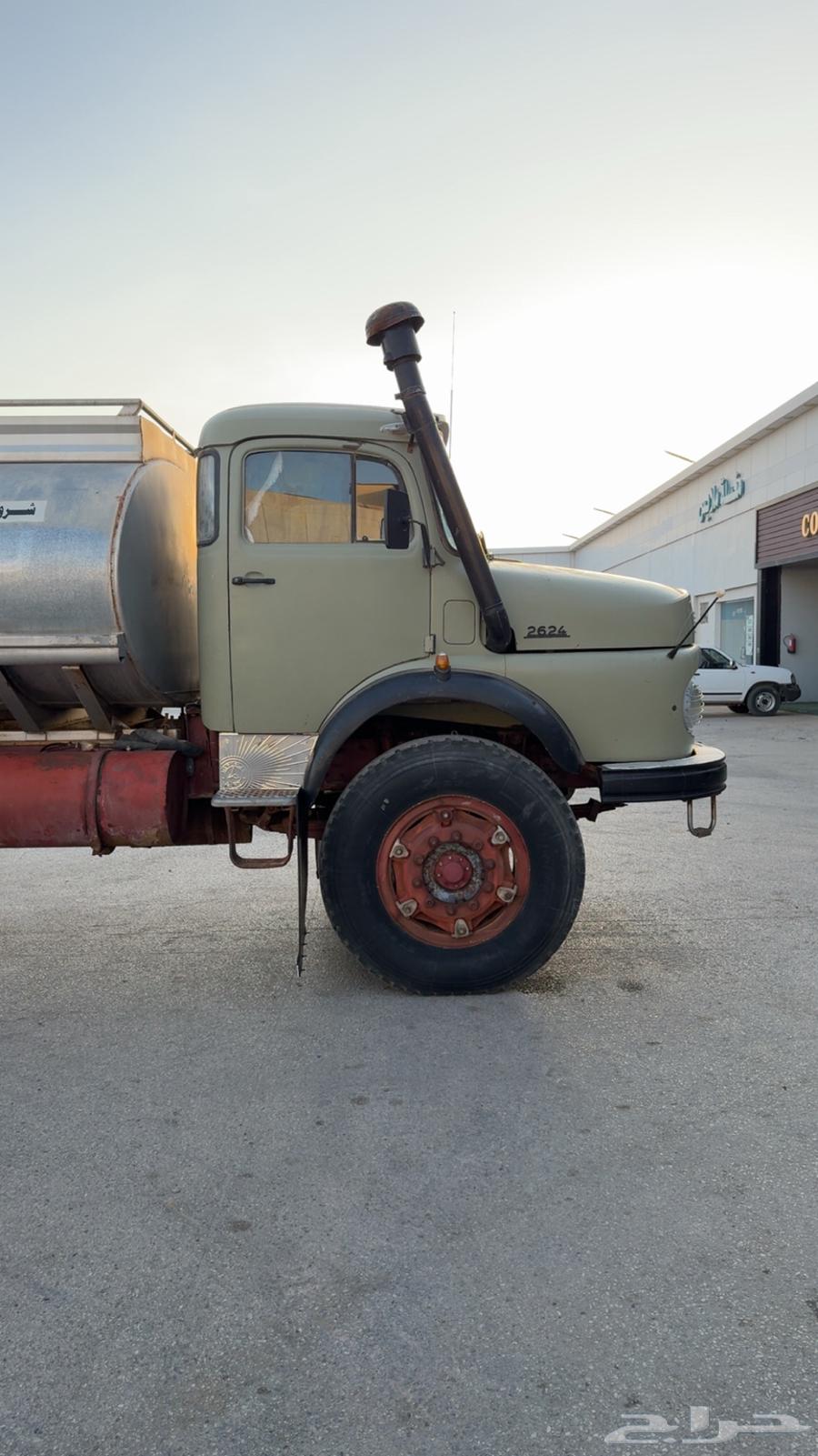 وايت سقس نضيف مديل 82 سوم 95 الف64481831743106114