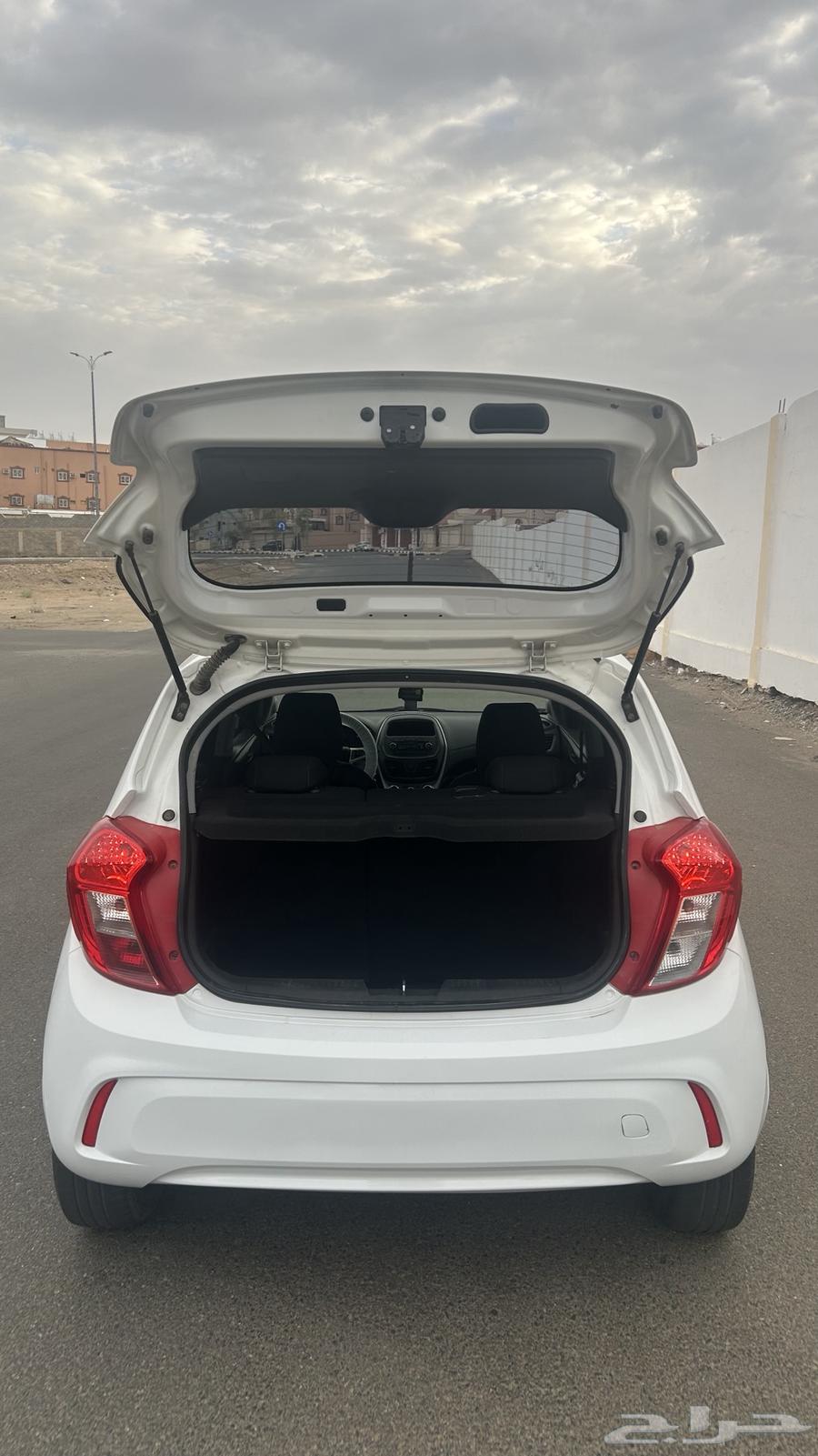 Spark 201764488713559683111