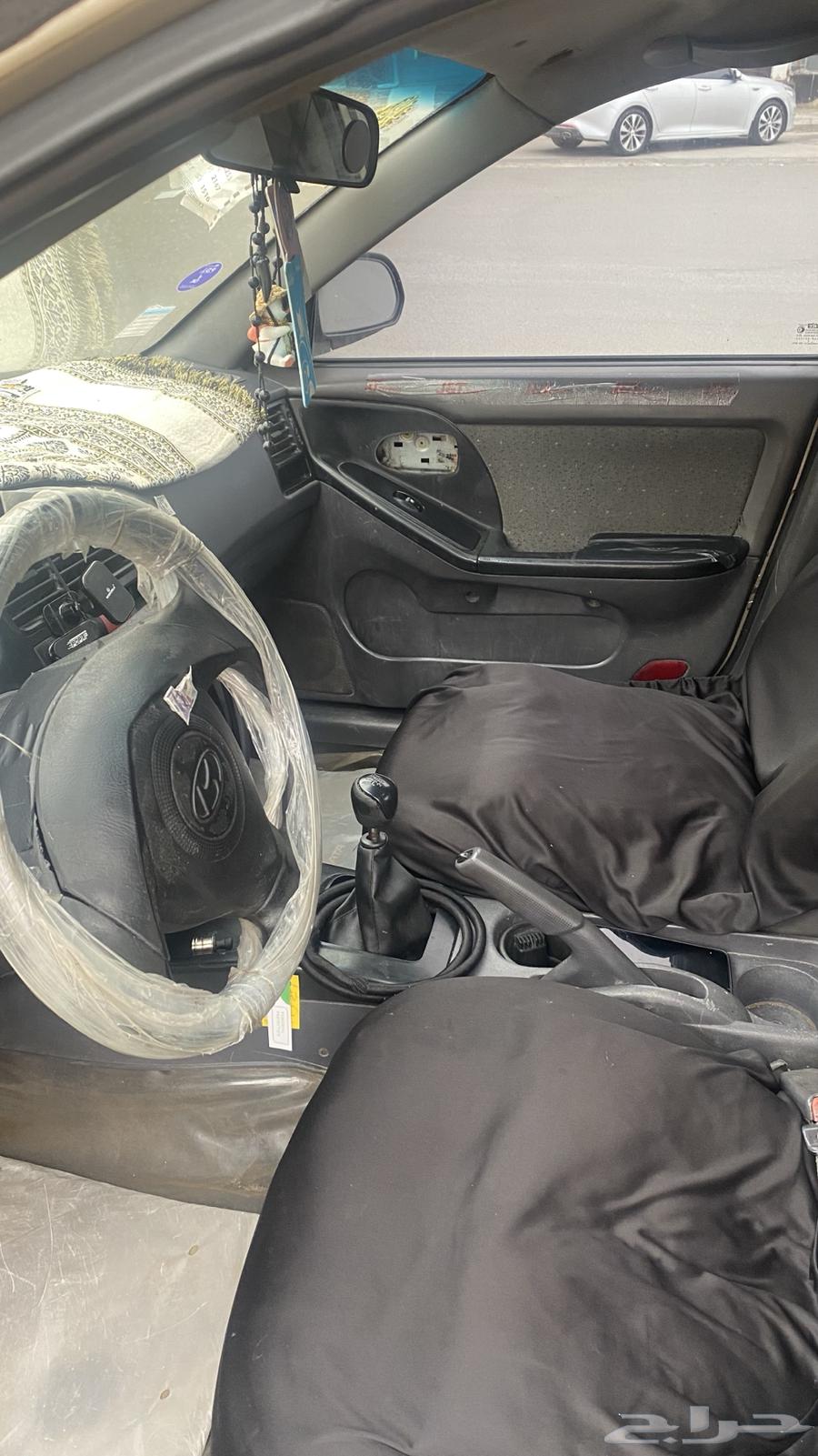 اعرض لكم سياره هونداي النترا 200164479687952130111