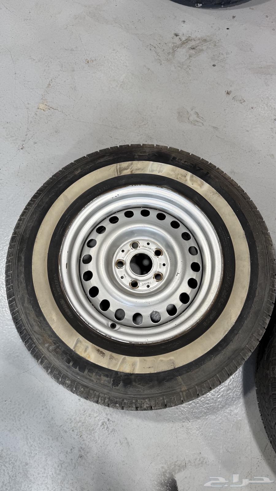 High-quality rims and tires for Hilux, 100 per set64483757288963114