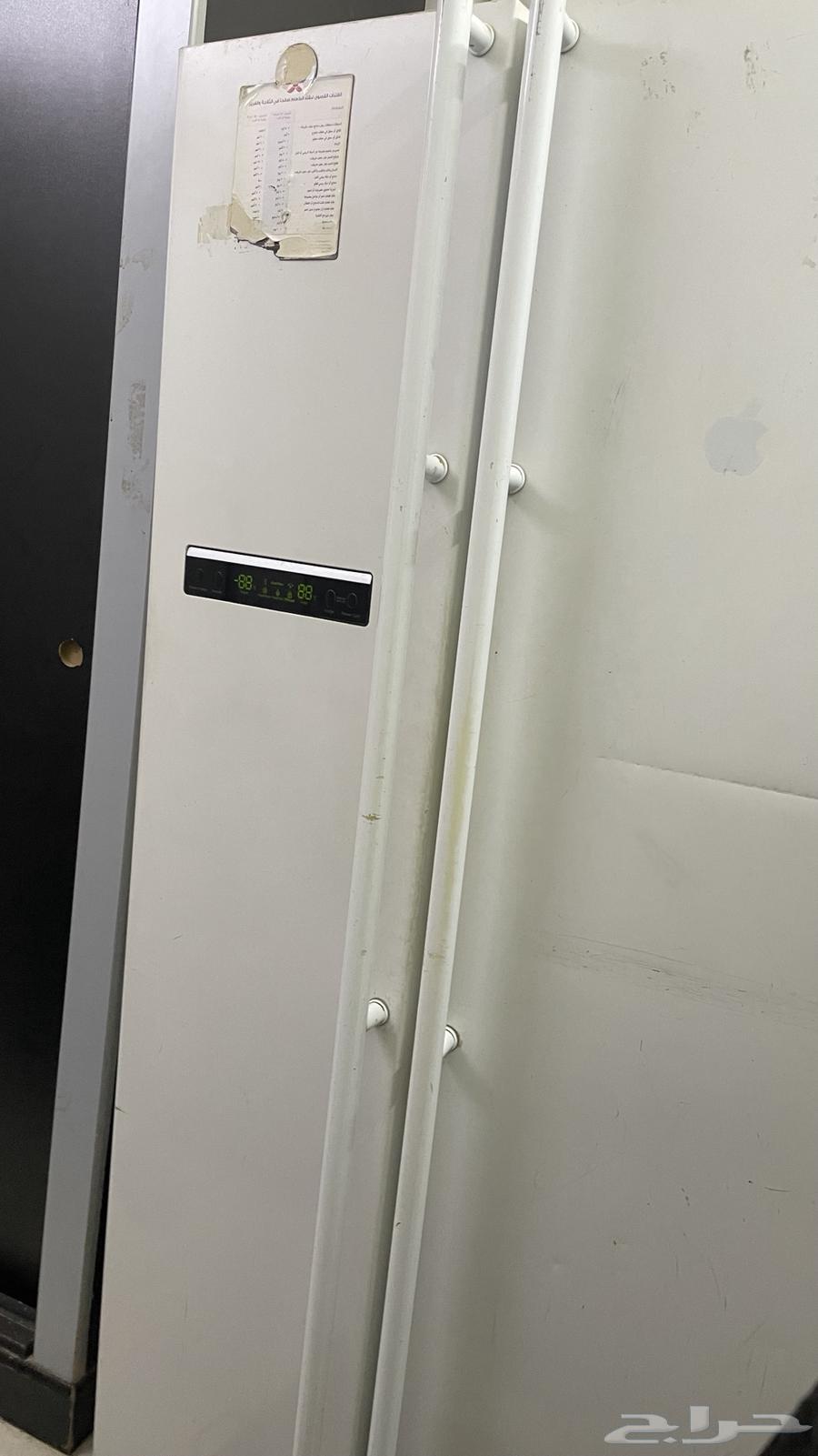 Samsung two-door refrigerator, used but in good condition64344480695555112