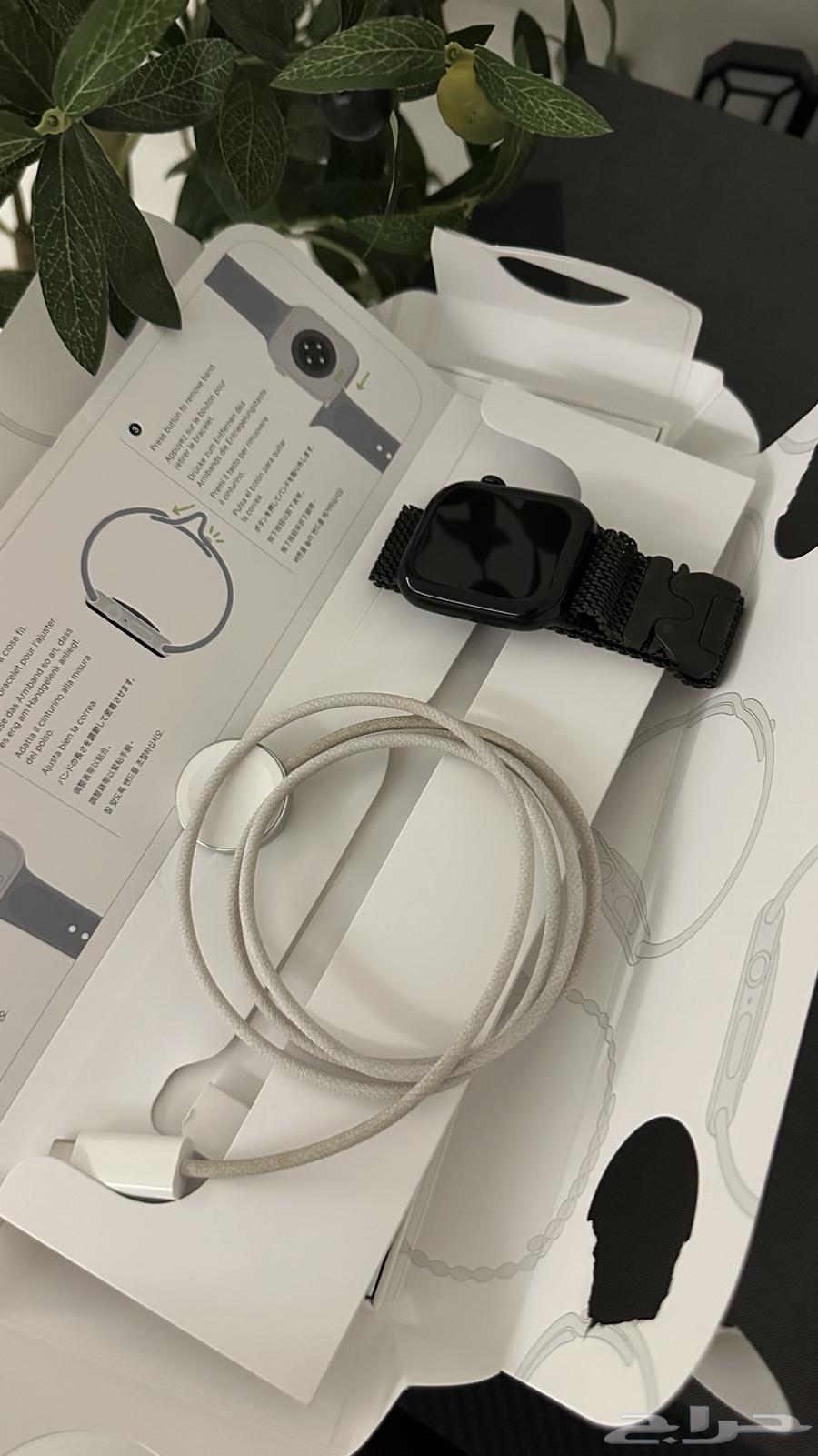 ساعة ابل واتش الاصدار 1064348538622595112