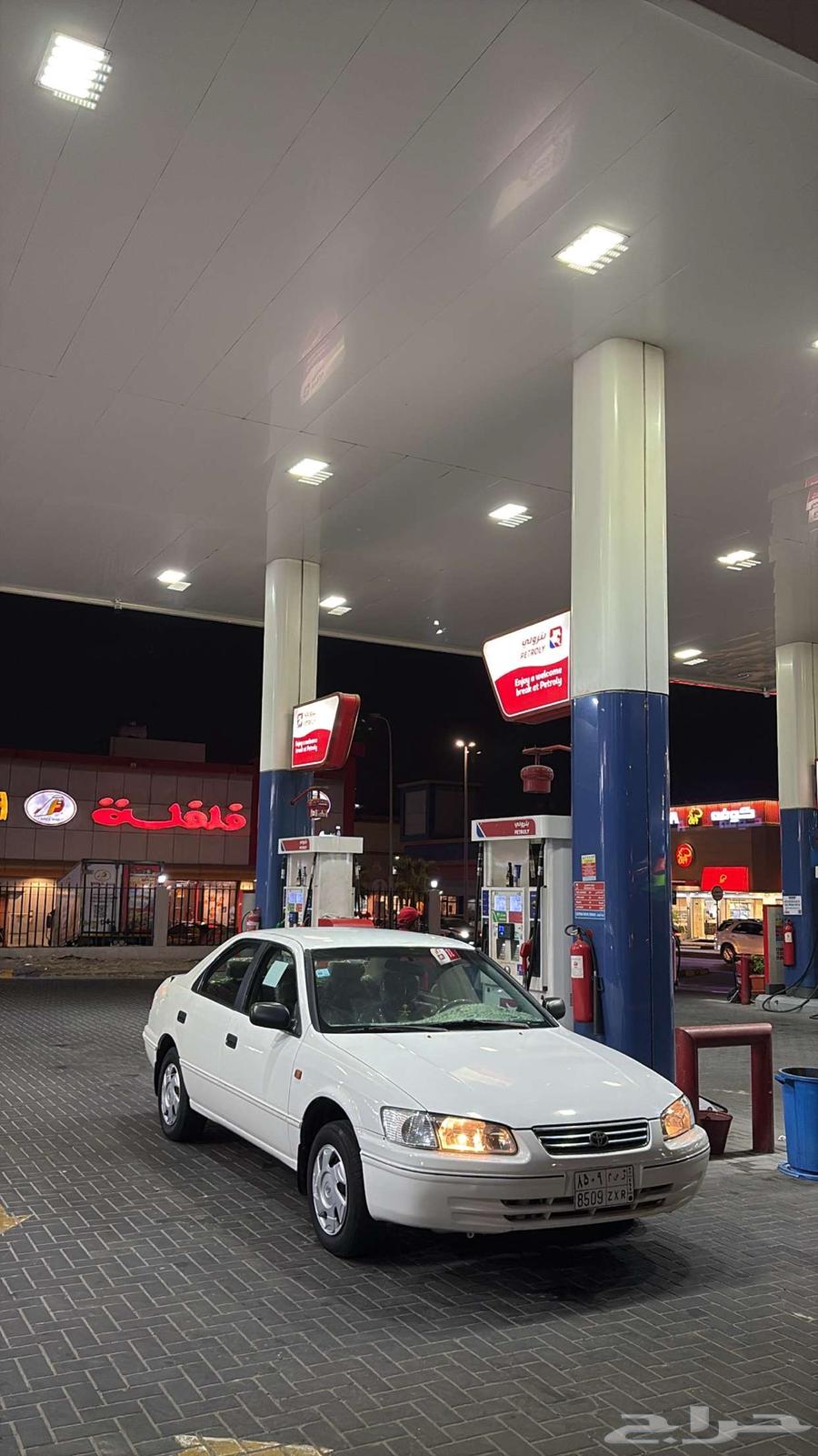 Camry 2002 XLi modified, comes with electric windows and gear sensors, local engine64492717616130112