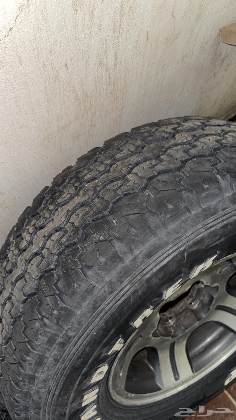 للبيع 5 كفرات دنلوب 16 70 275 نظيفه بالجنوط64484841540098111