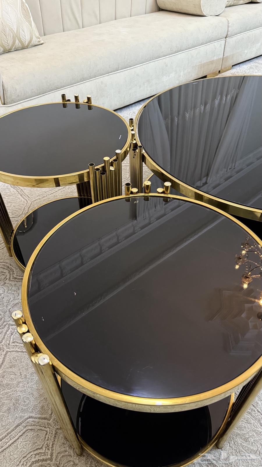 طاولة زجاج كبيره64340765015169112