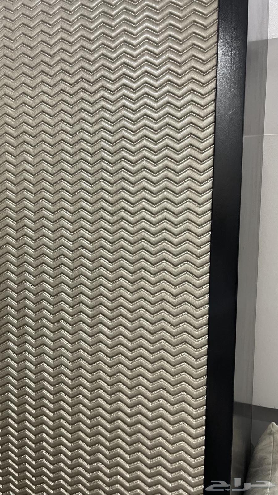 دولاب جديد خشب تعليق عبايات64343192903299111