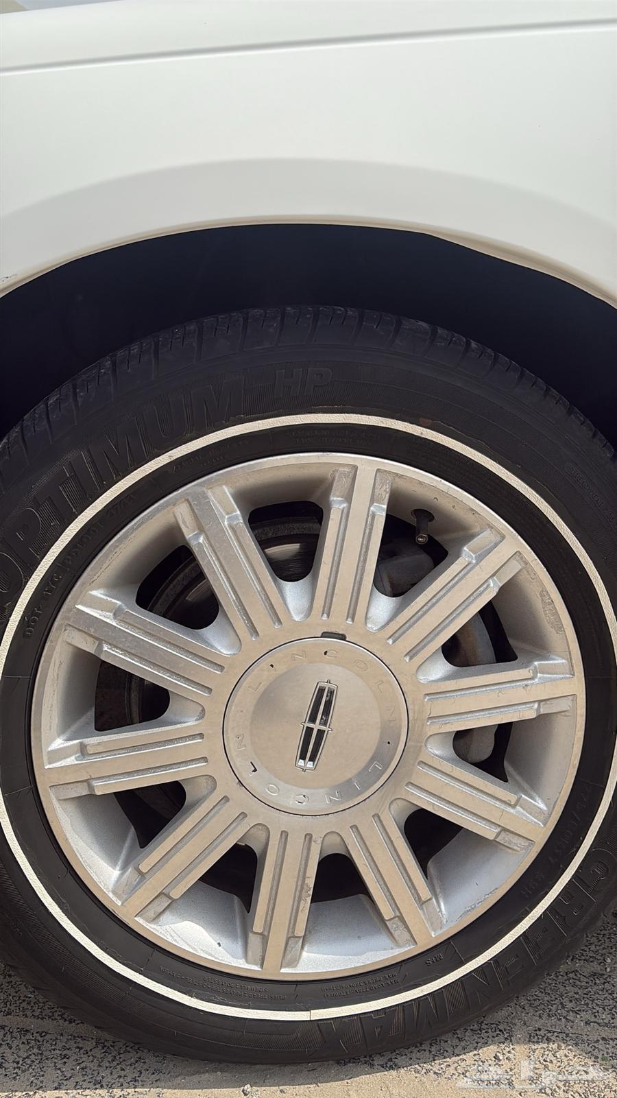 جنوط لينكون تاون كار64485998910979113