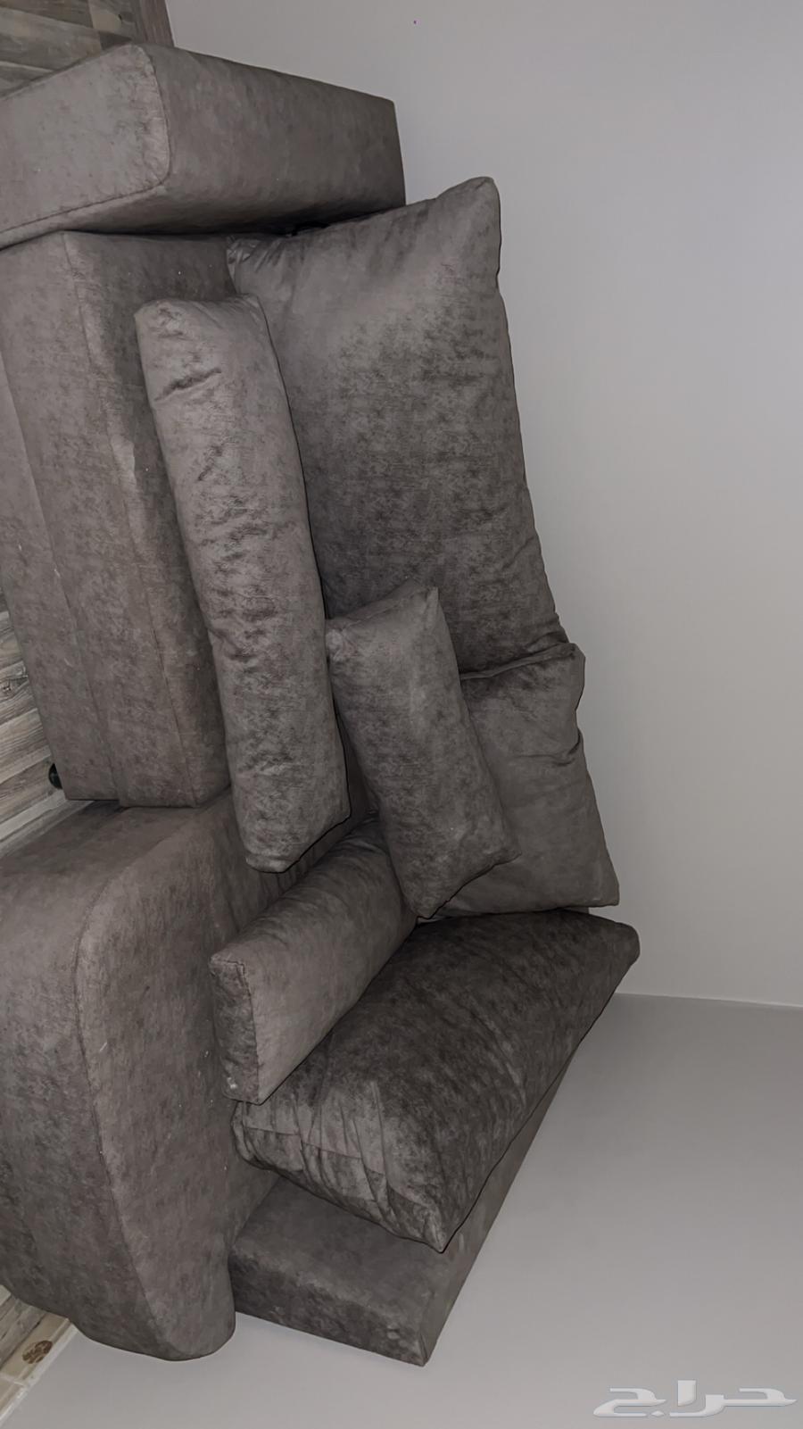 اثاث للبيع64346576716801110