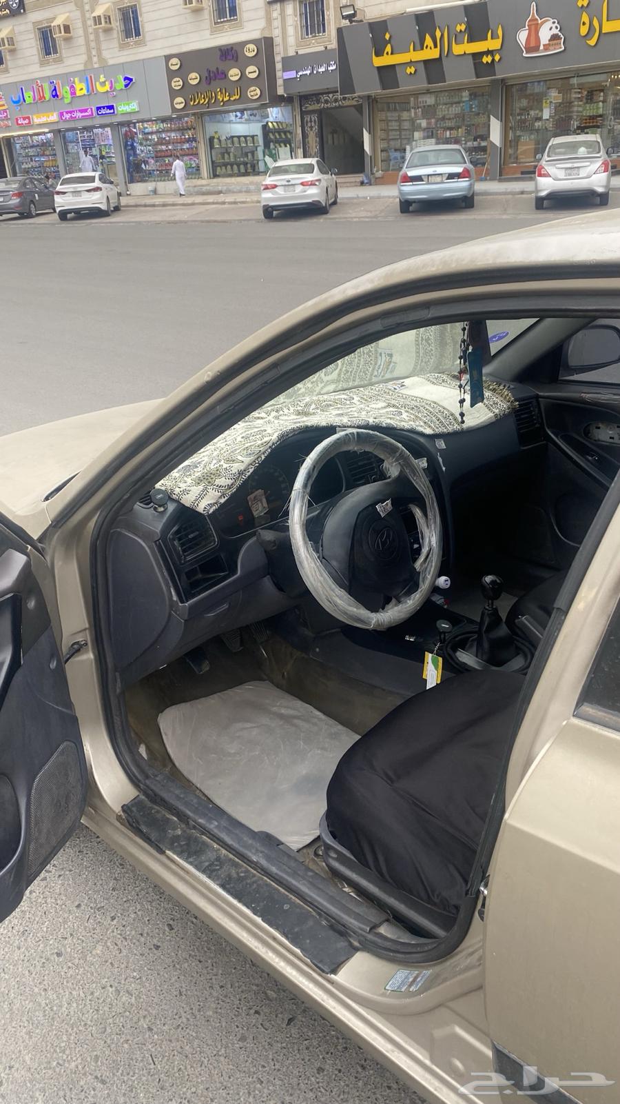 اعرض لكم سياره هونداي النترا 200164479687952130113