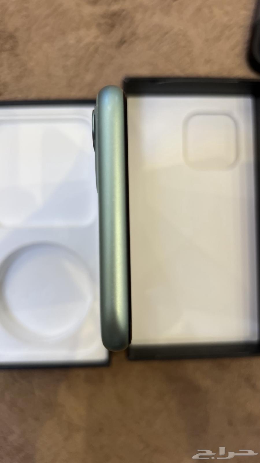 The regular iPhone 11 is weak.64346724393601114