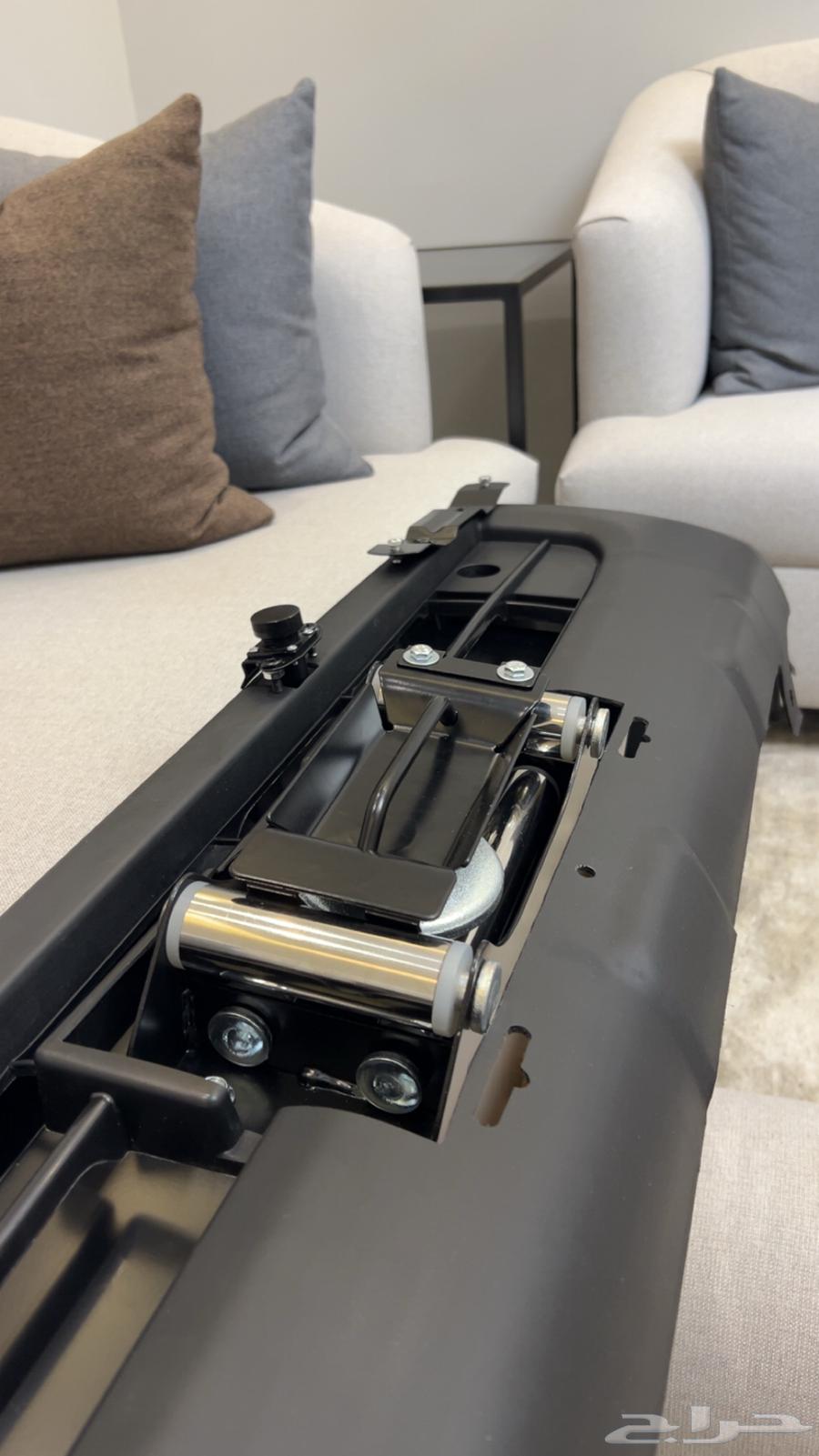 Front bumper and quarter panel model 2007 - 2022 new with new fake winch64489944564098112