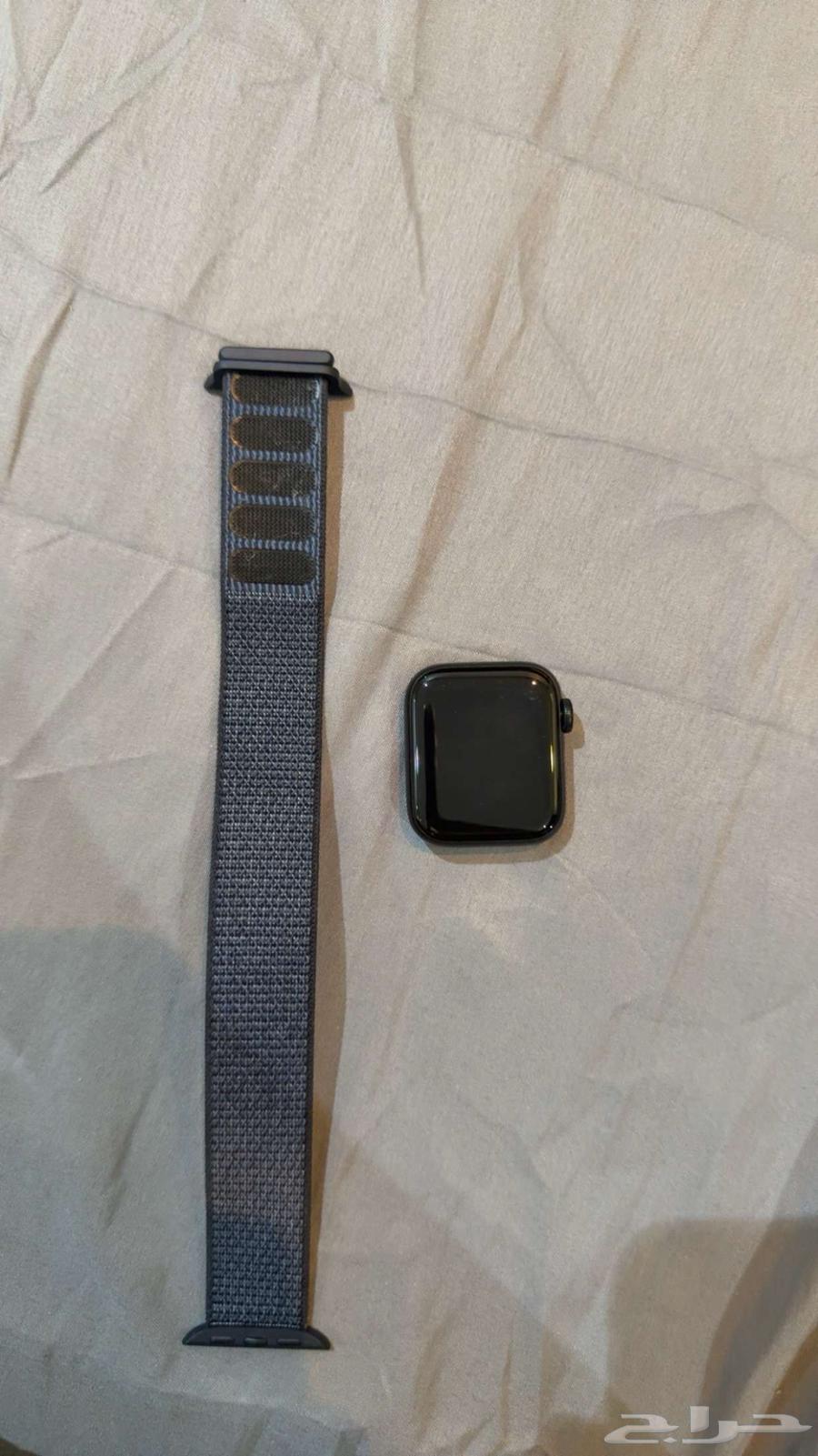 ساعه ابل اس اي مستخدم جديد64343884904451110