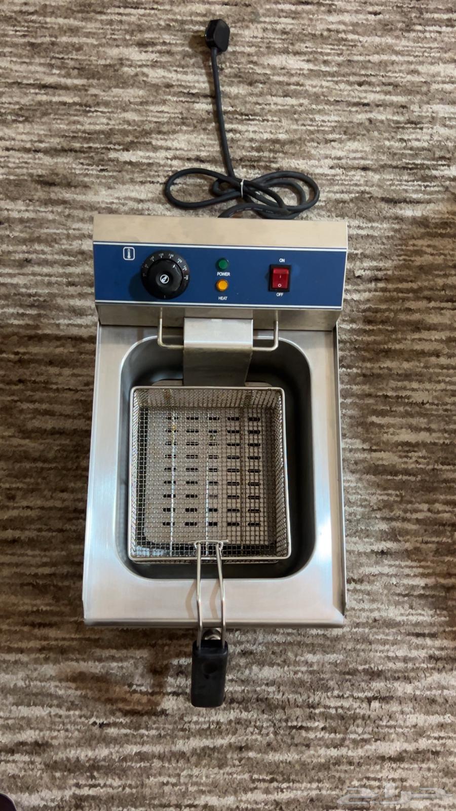 New deep fryers for sale, quantity two, high quality64328737803139111