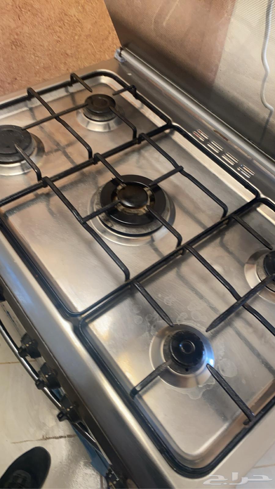 فرن ايطالي النوع القديم شغال مافيه شي للبيع64344525179778112