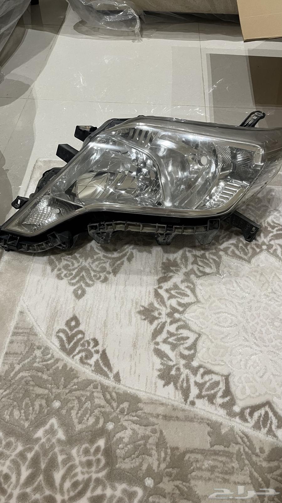 للبيع طقم شمعات برادو 2017 اصلي وكاله64492230121730111