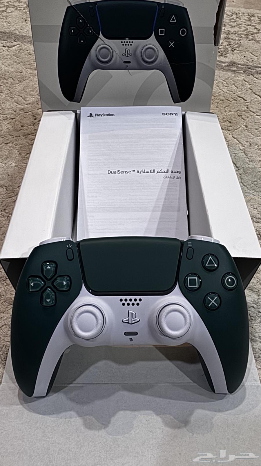 يد EWC PS5 Exclusive controller للبيع ب100064336395652098111