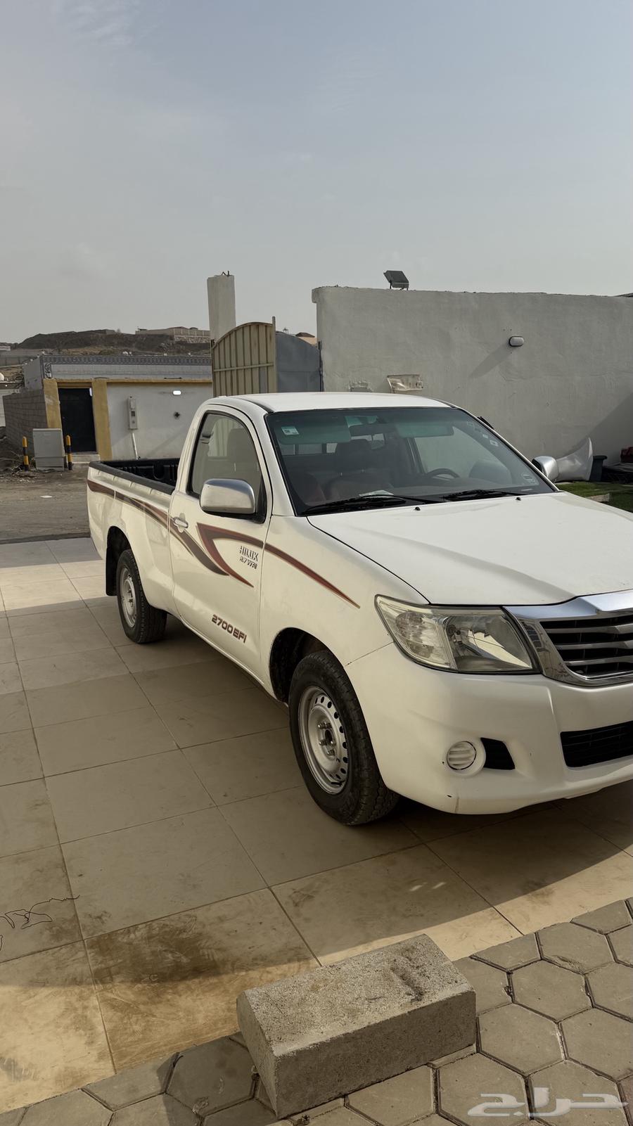 Hilux 201464493381713026112