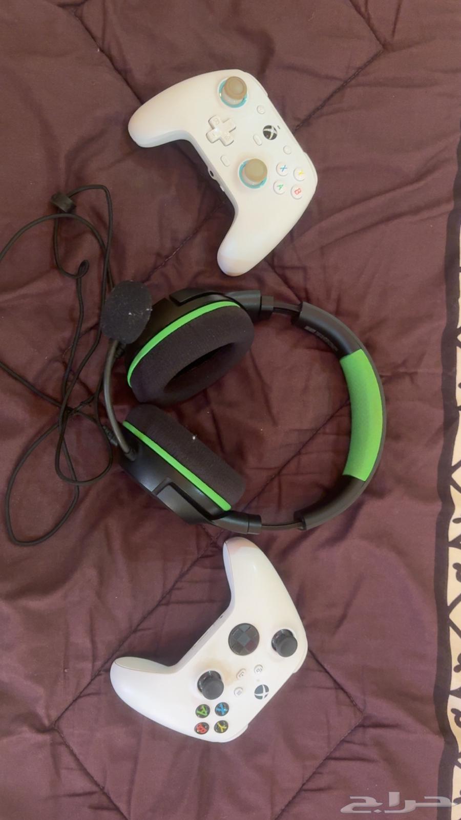 Xbox Controller Razer Headset64347294857859110