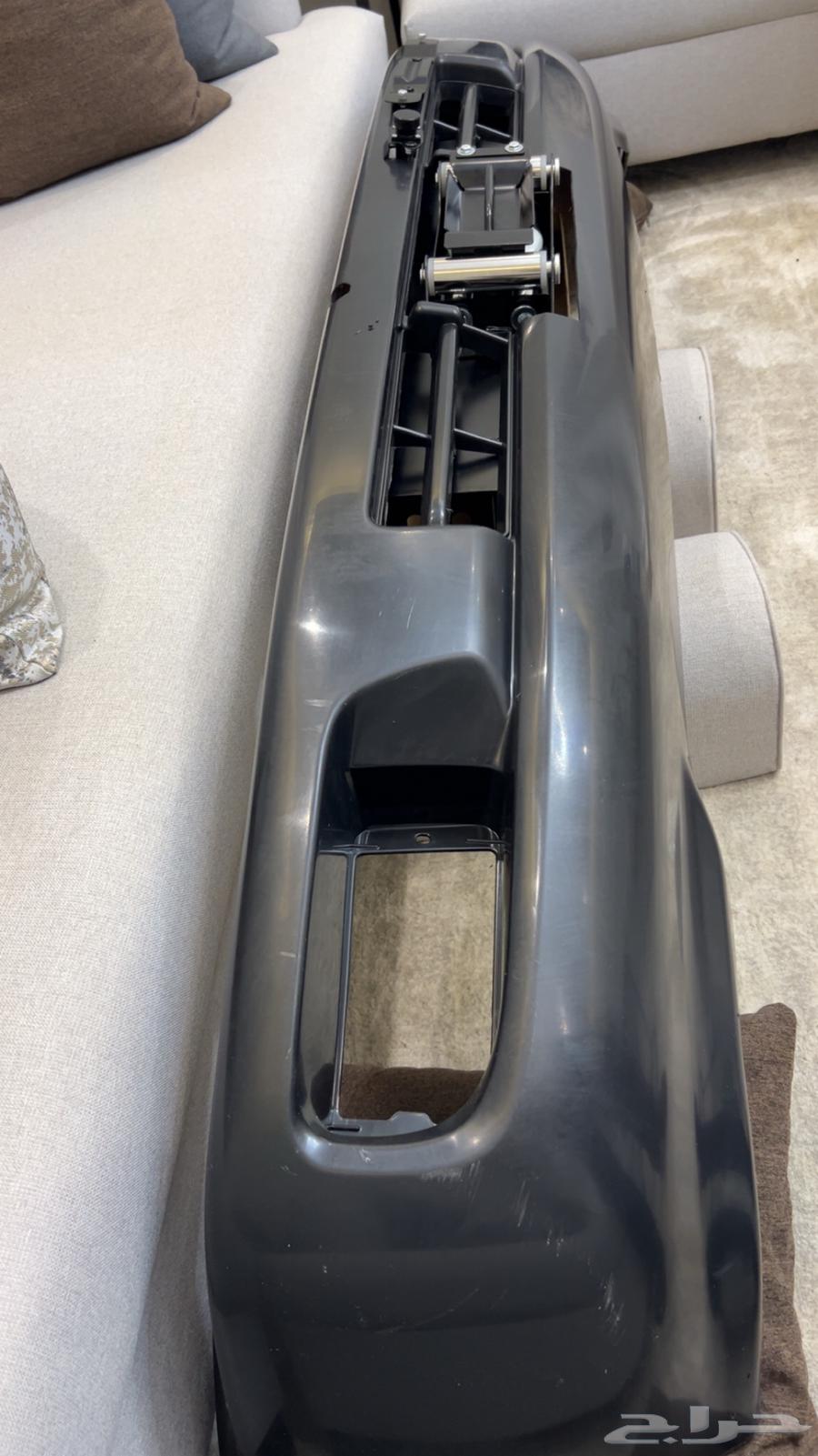 صدام لآندكروزر 98-2007 مع ونش وهمي جديده64489834156801113