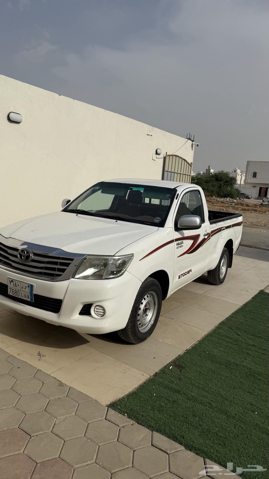 Hilux 201464493381713026111