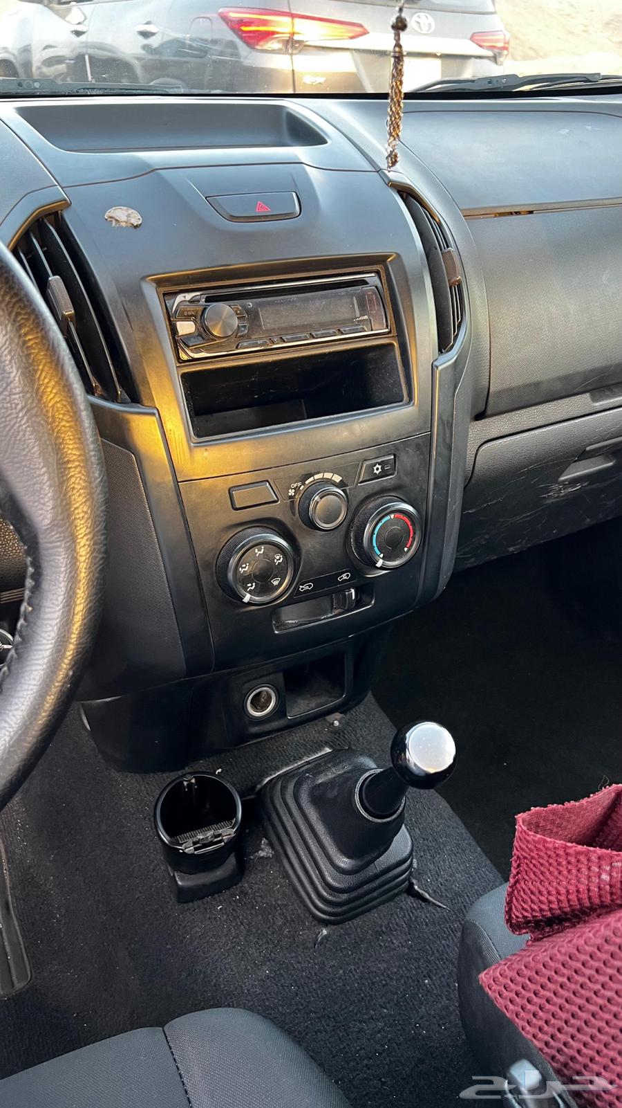 Isuzu 2015 clean body Balad refrigerated front axle disassembled only64489406011905113