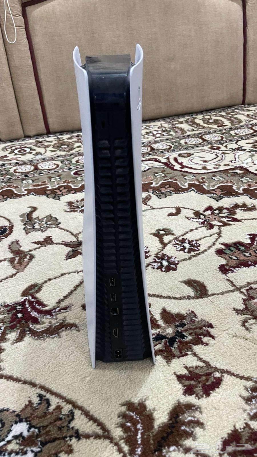 للبيع سوني فايف نسخه CD64348890343938114