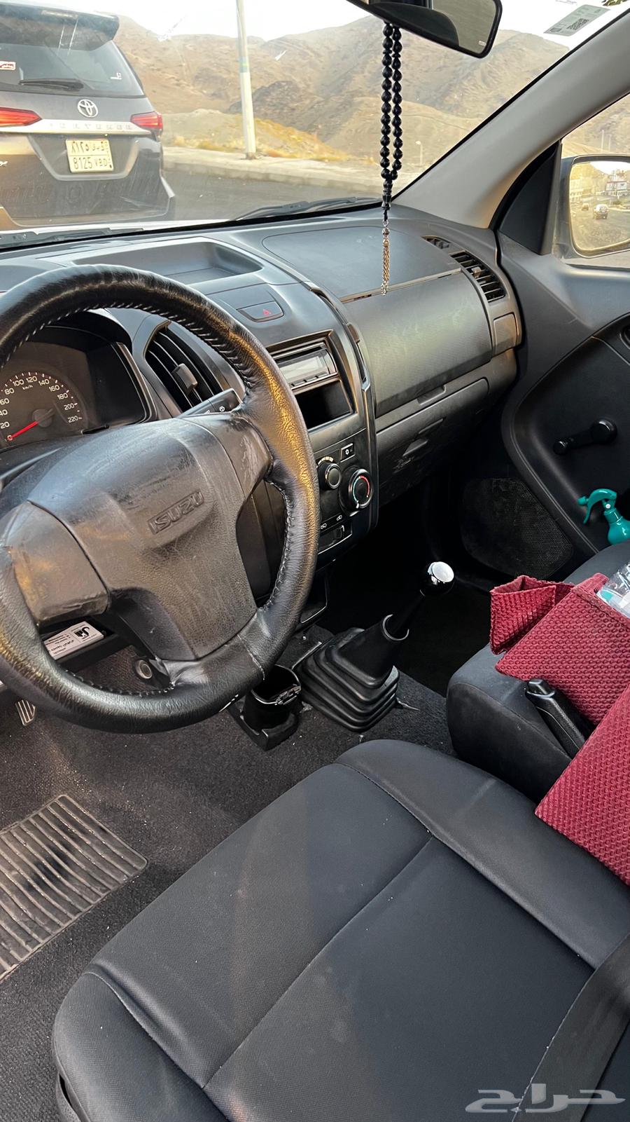 Isuzu 2015 clean body Balad refrigerated front axle disassembled only64489406011905111