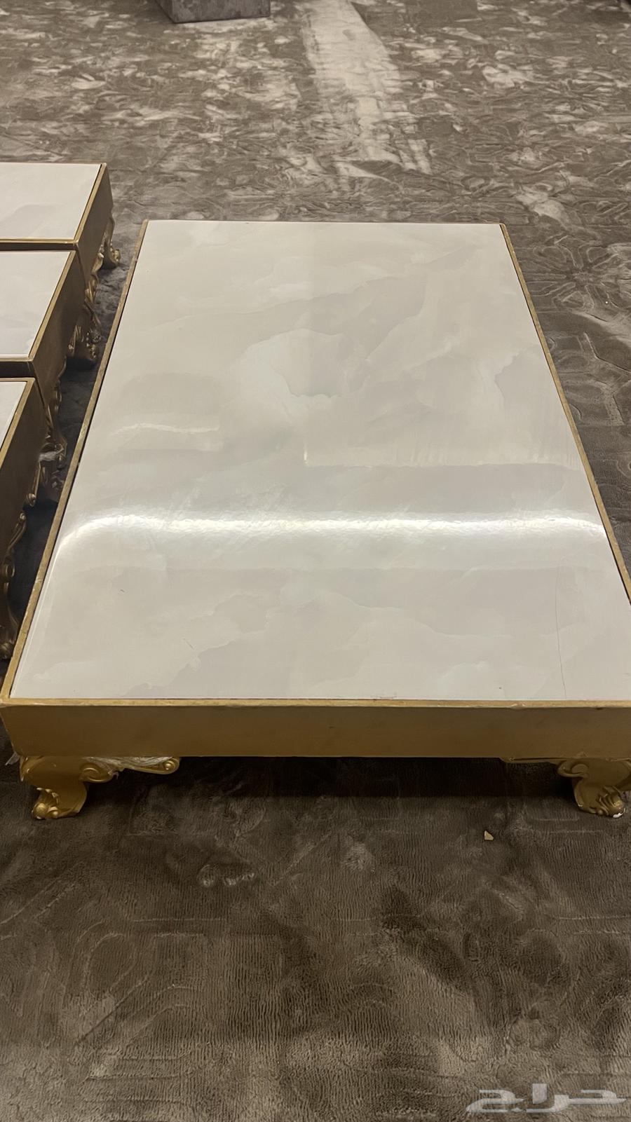 طااوله ارضيه سراميك مع 4خدمه64336095415681111